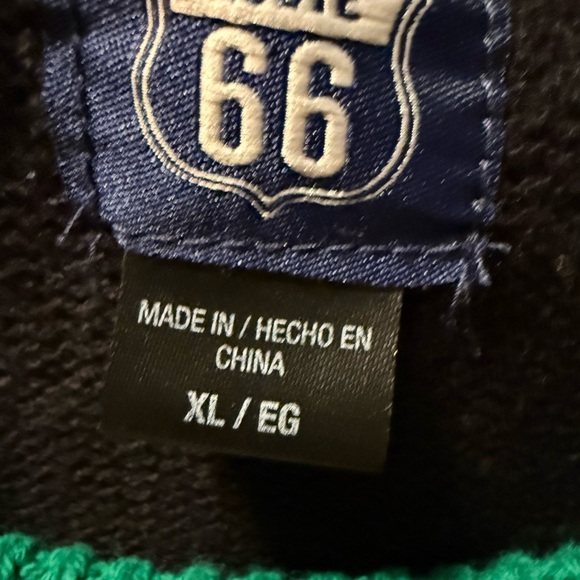 Route 66 Santa Gamer Sweater - Black and Green Size XL - Picture 7 of 7